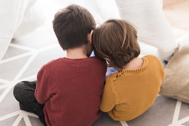 Çocuğuma Kardeşi Olacağını Ne Zaman ve Nasıl Söylemeliyim?